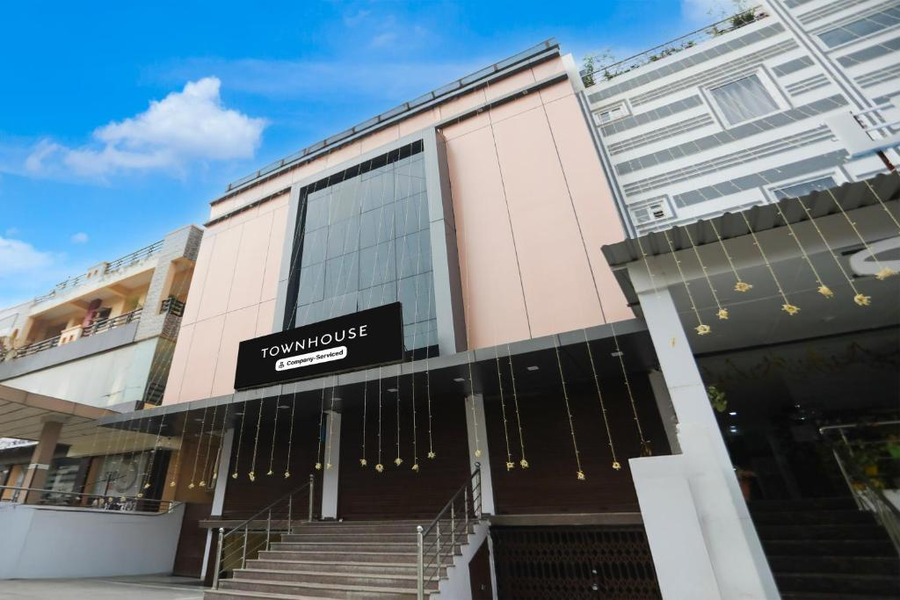 super townhouse central prayagraj bus terminal formerly amba palace