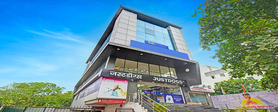 Via Arya Inn,Viman Nagar,3 star