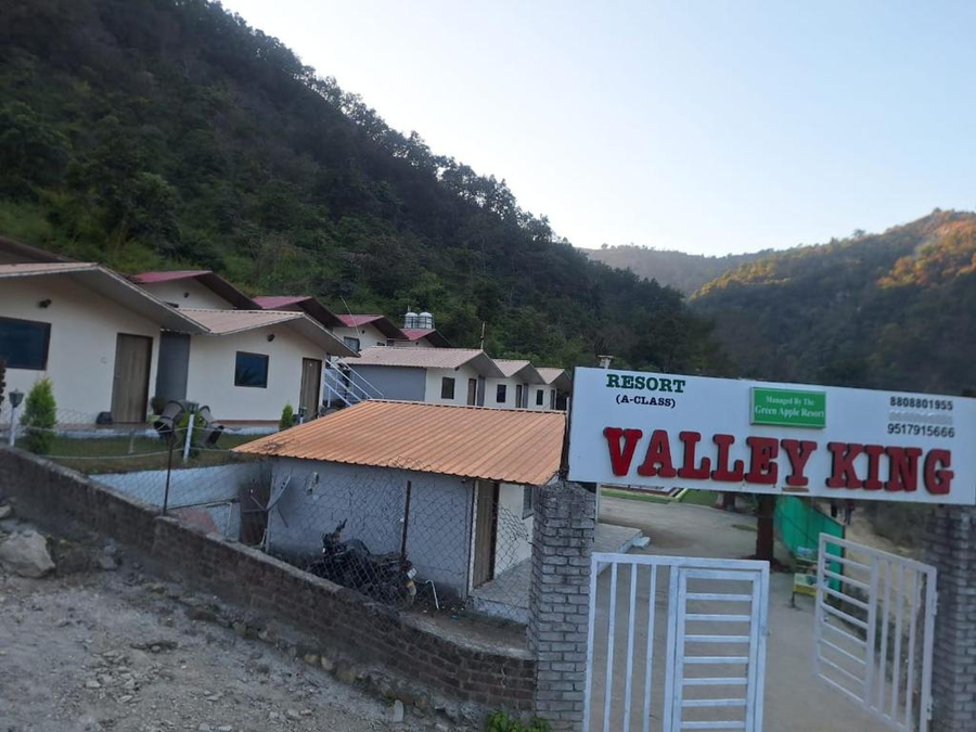 Valley King Resort,Mohan Chatti,3 star