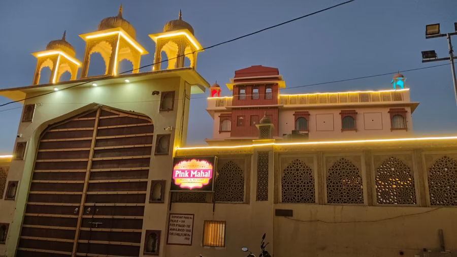 Pink Mahal Hotel And Resort,,3 star