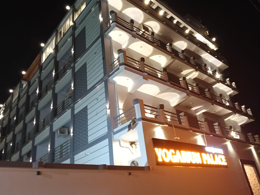 hotel yogarjun palace