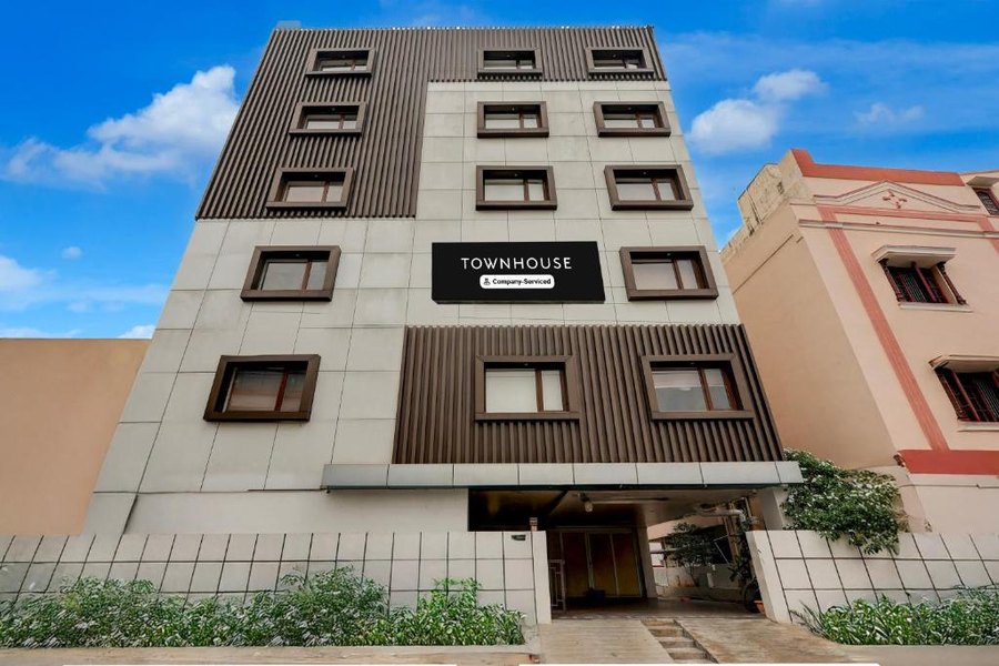Super Townhouse V Hotel,,3 star