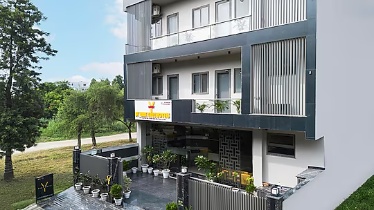 y stays by lime tree hotels greater noida nearby india expo centre and mart