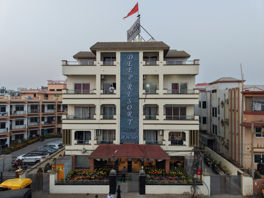 The Sea Valley Beach Front Hotel,,3 star