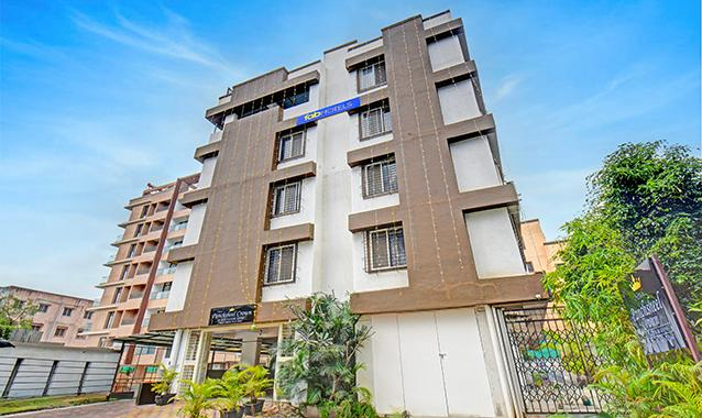 fabhotel panchsheel crown