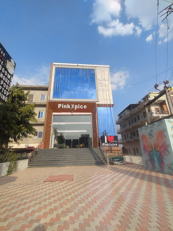 hotel the crown prince