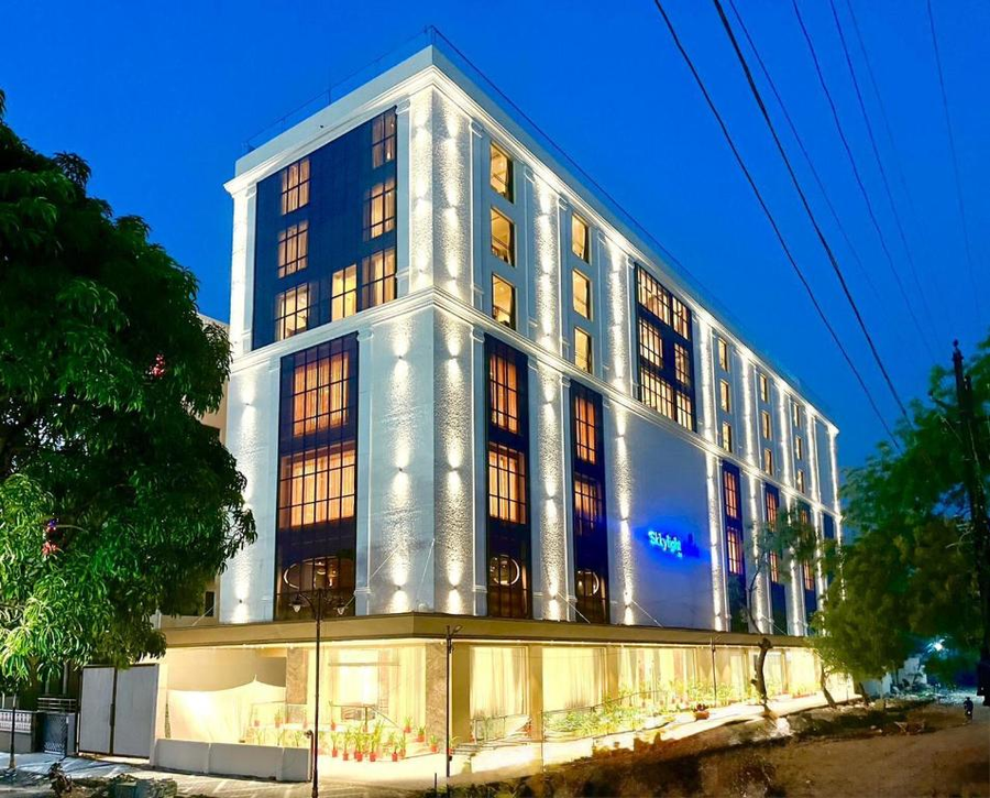 skkylight lords inn nanded
