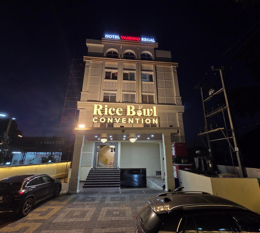 hotel vaishno regal
