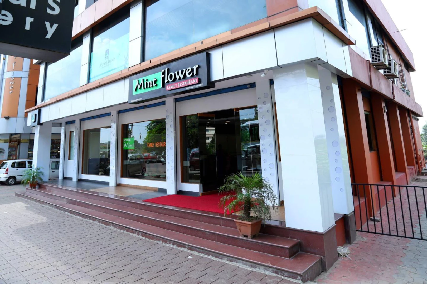 Hotel Mint Flower,Sulthan Bathery,3 star