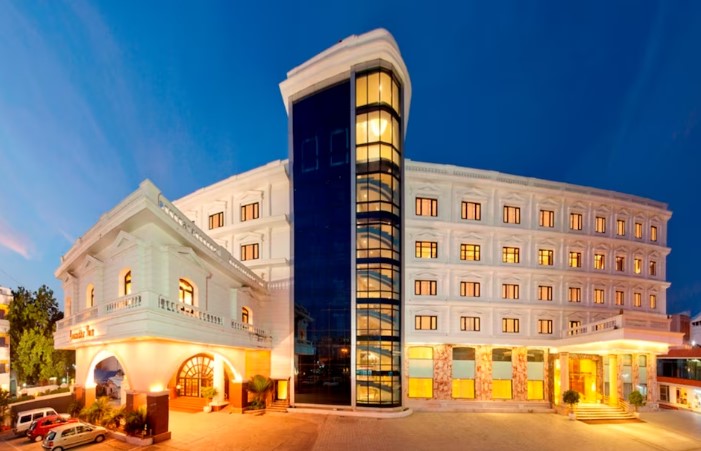 Anandha Inn Convention Centre And Suites