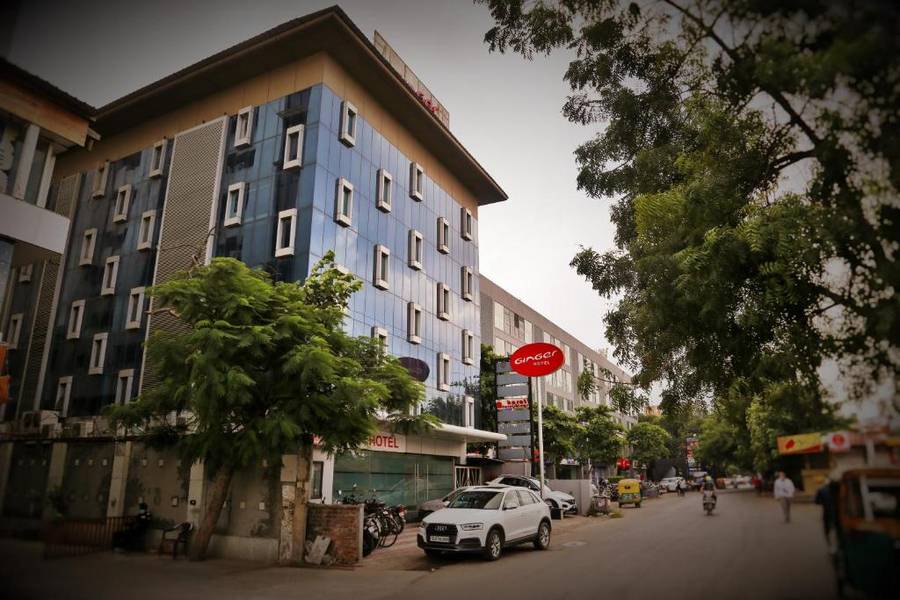 Ginger Ahmedabad, Satellite,Sarkhej Gandhinagar Highway, Ahmedabad,3 star