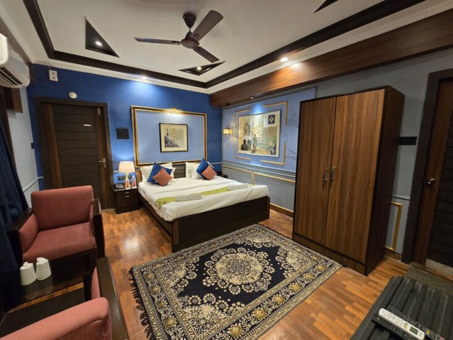 Hotel Trimoorti,Bhowanipore,3 star