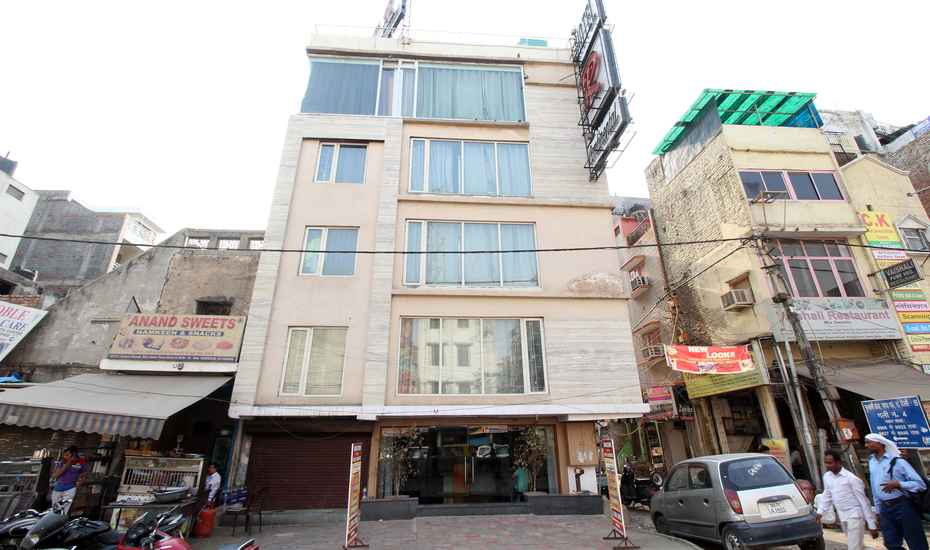 Hotel R Continental,New Delhi>>Delhi,3 star