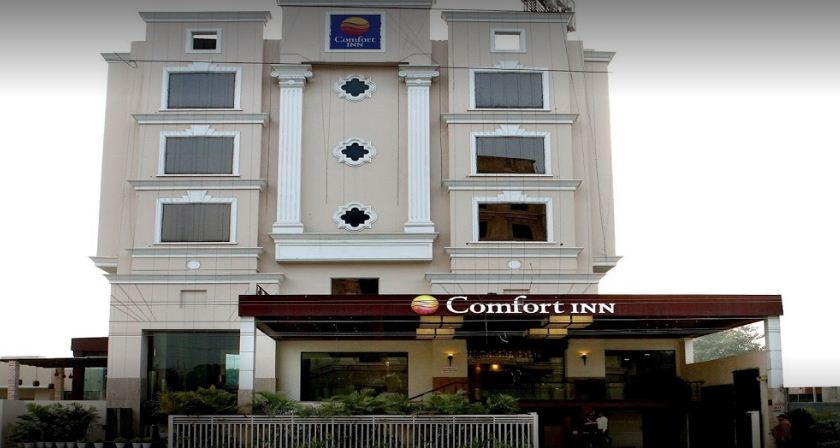comfort inn m1