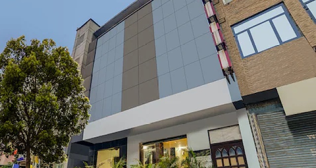 Hotel Cosmo,New Delhi>>Delhi,3 star