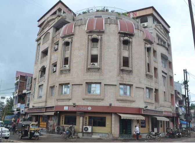 Hotel Sudarshan,Jinsi Road,3 star