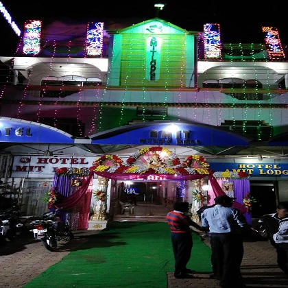 Hotel Amit Lodge,Bihta,2 star