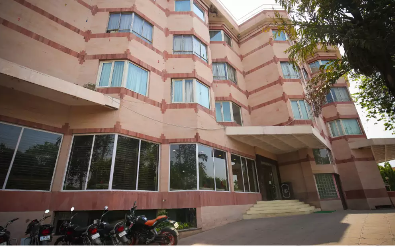 Hotel Gwalior Regency,Thatipur,3 star