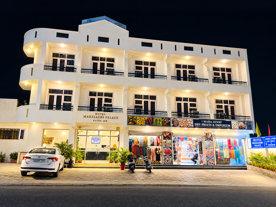 Hotel Mahaluxmi Palace,Near Asia Chowk, Katra, Jammu And Kashmir 182301,3 star