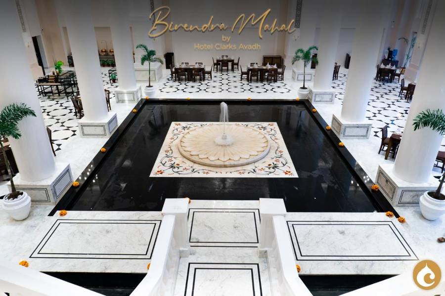 Clarks Avadh,Qaiserbagh,5 star