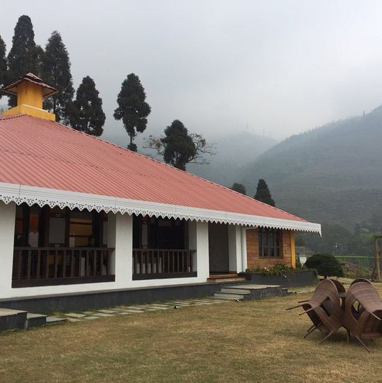 chamong chiabari mountain retreat