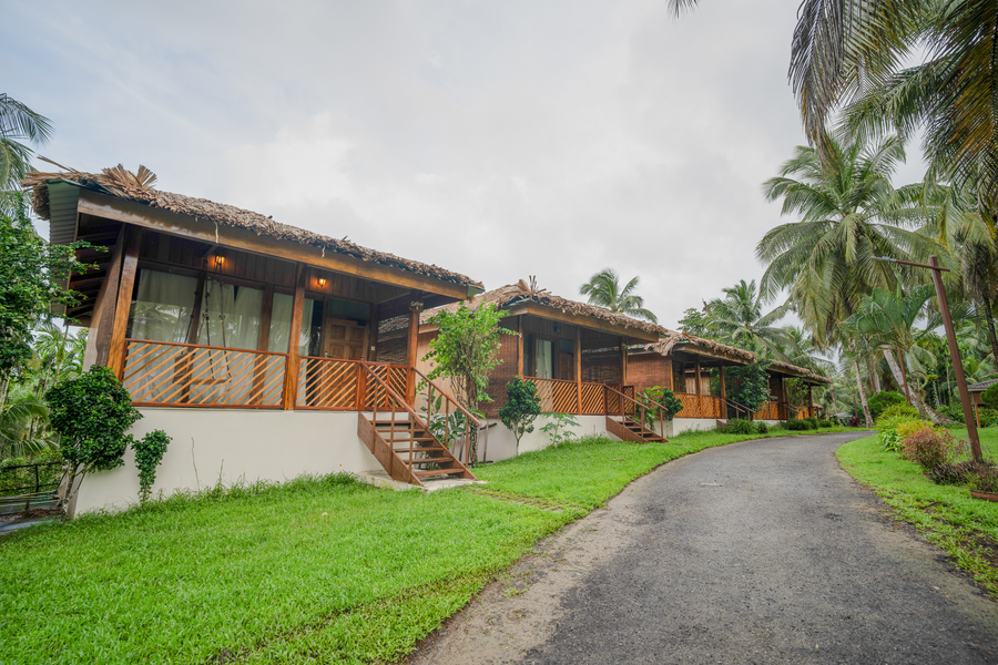 Rainforest Cottages Cafe And Jacuzzi,Rangachang,4 star