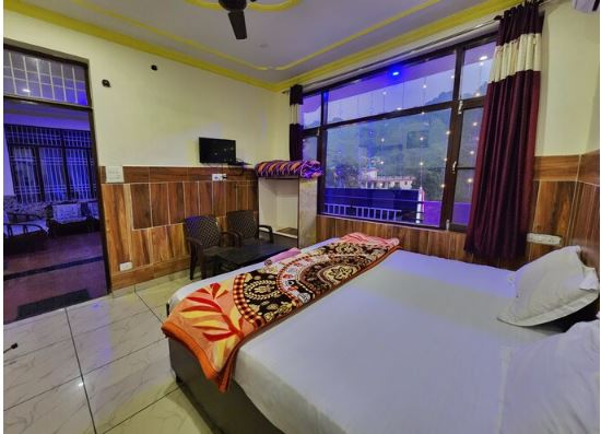room-image
