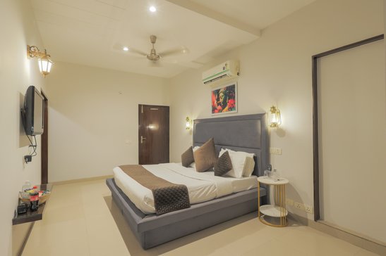hotel maharani regency zirakpur