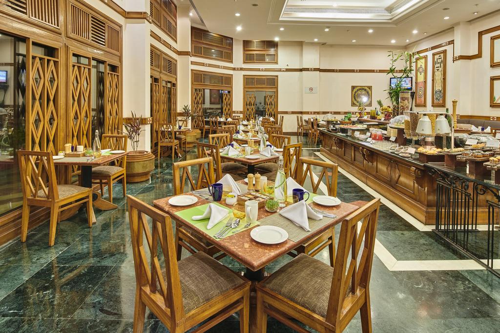 The Ummed Ahmedabad Airport,Near Ahmedabad Airport,5 star