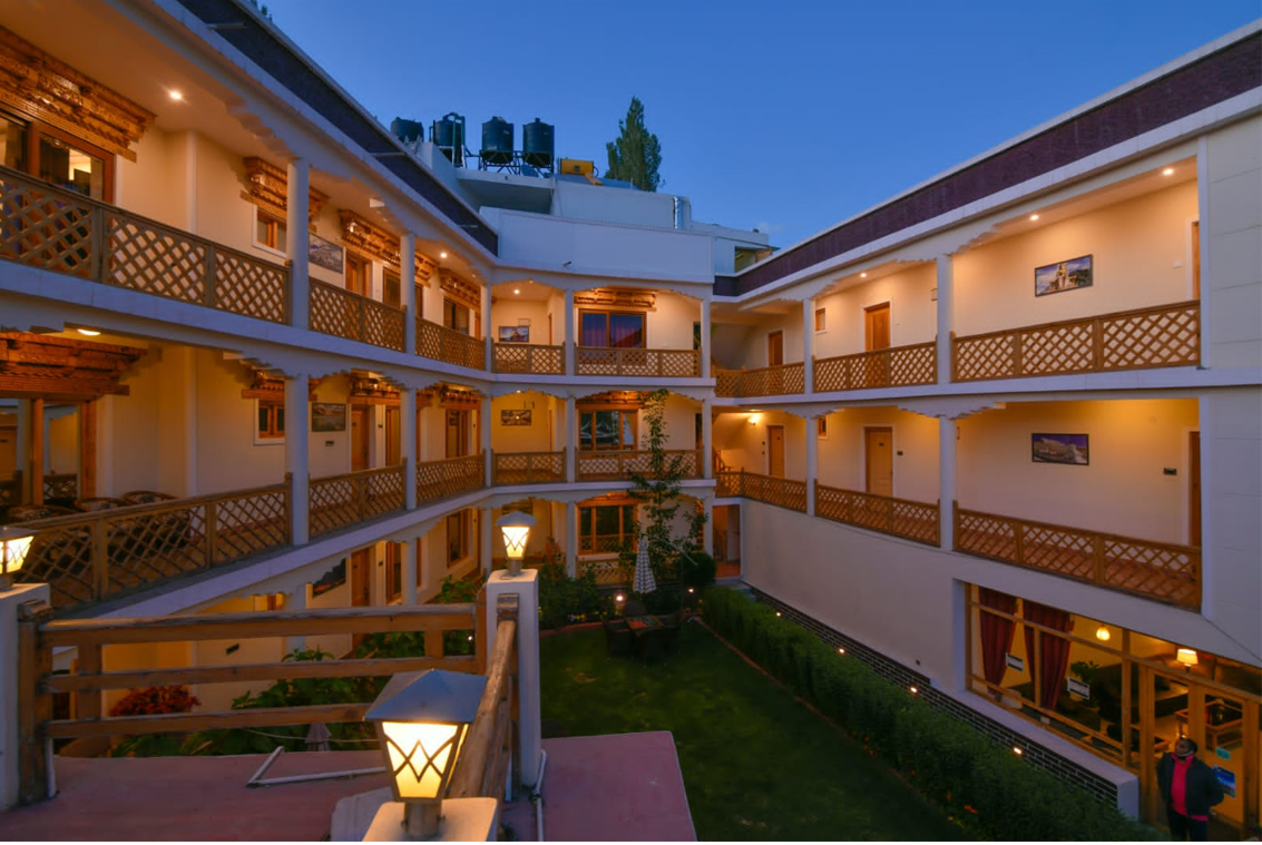 hotel ladakh inn