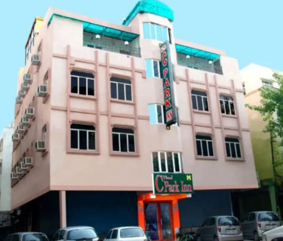 Hotel C Park Inn,1042, 15, Abdul Rehaman Rd, Block 28C, Nai Walan, Karol Bagh, New Delhi, Delhi 110005,3 star