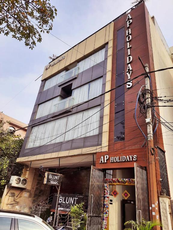 Ap Holidays,Rohini,3 star