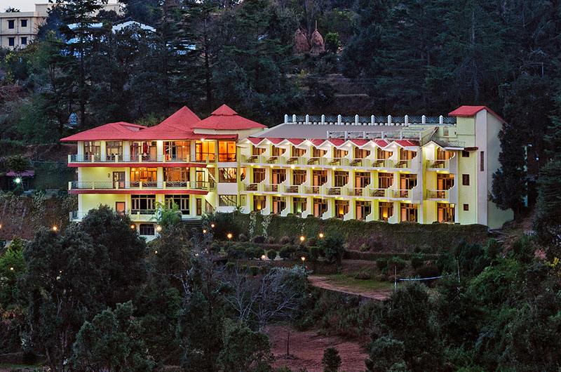 suman royal resort