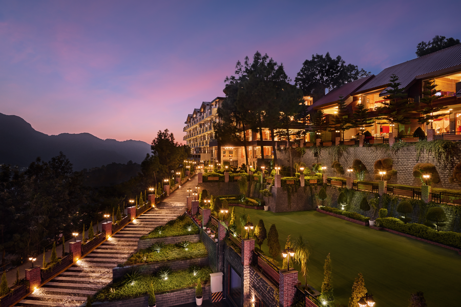 Deventure Shimla Hills,Kandaghat,5 star