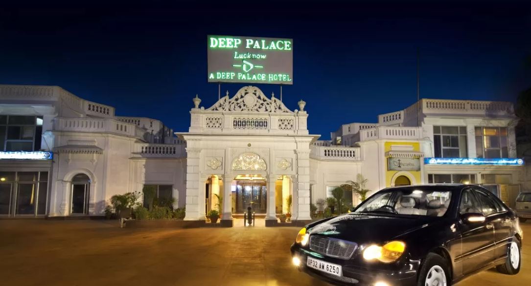 Hotel Deep Palace