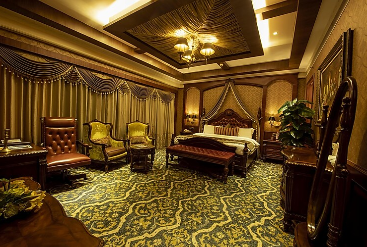 room-image
