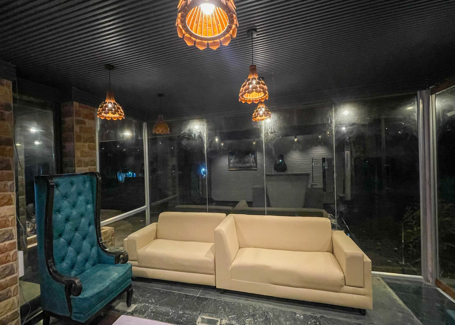 all season residency