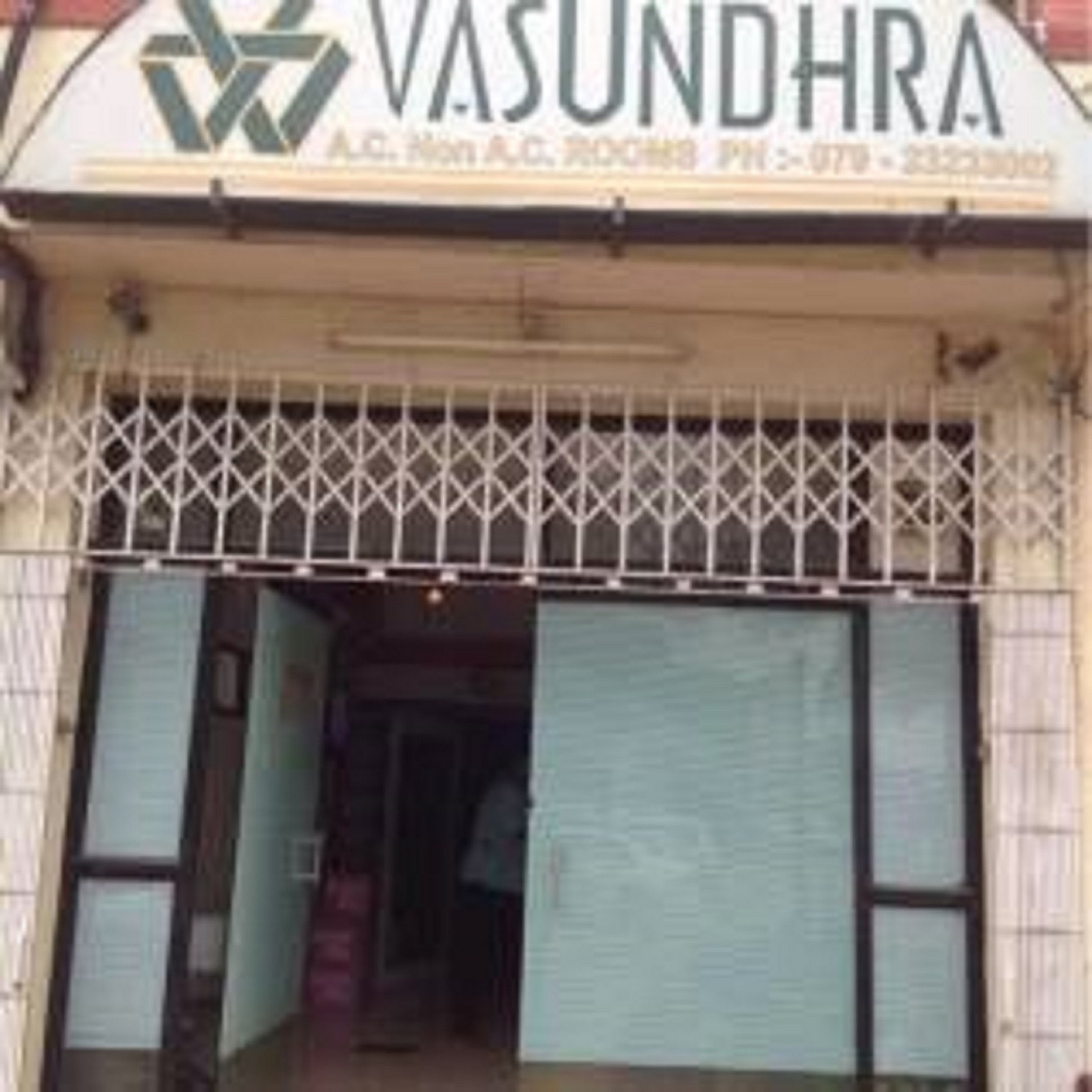 Hotel Vasundhra