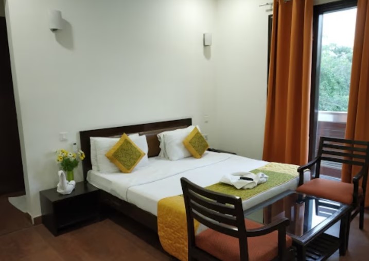 Golden Palm Suites | Rooms & Wi-Fi,Dwarka,3 star
