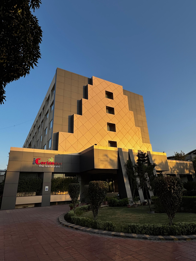 Lords Plaza, Ankleshwar