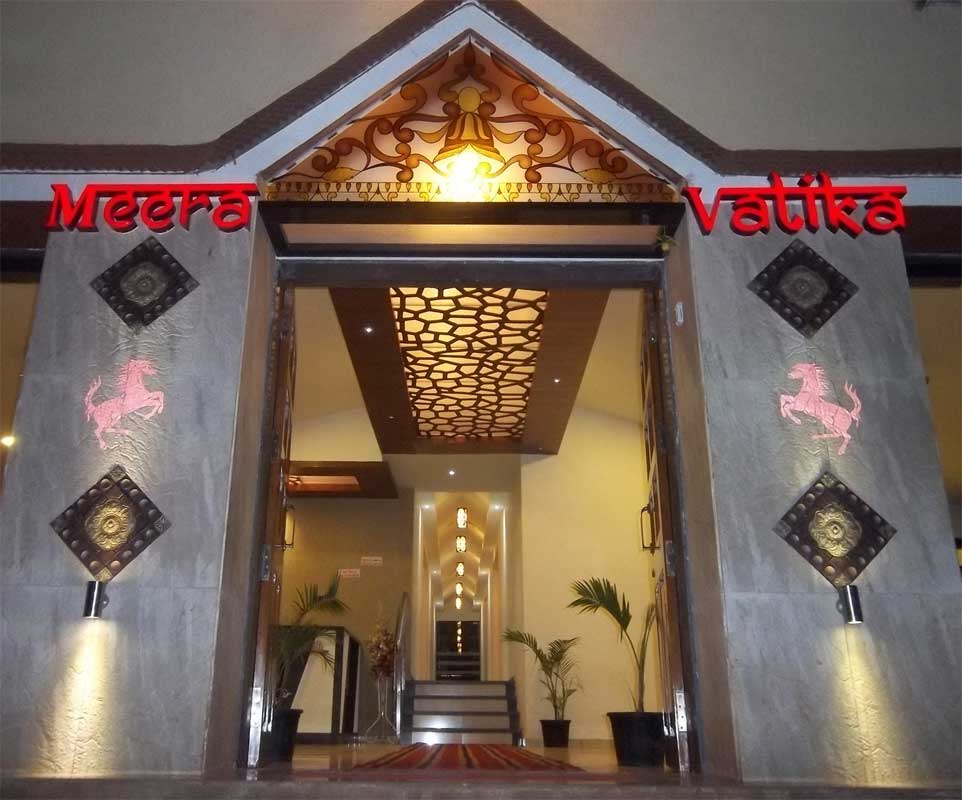 Fabhotel Prime Meera Vatika