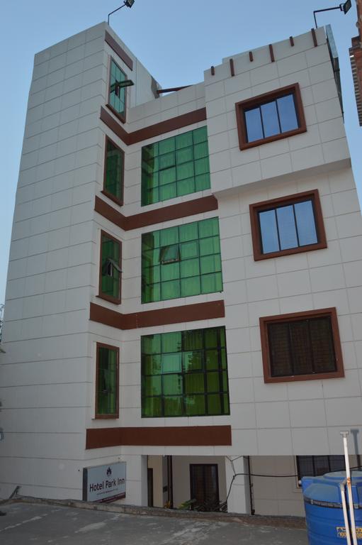 Hotel Parque Inn,Manduwadih,3 star