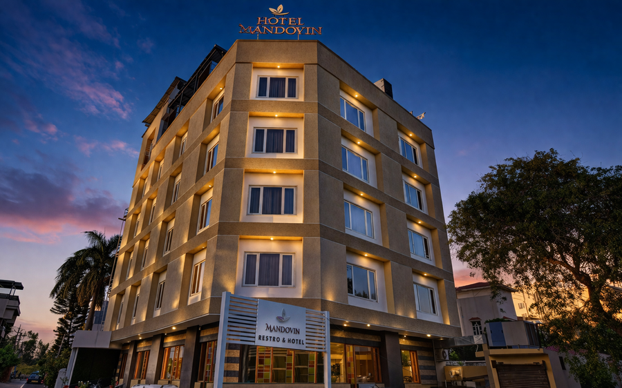 ​Hotel Mandovin  A Premium Hotel In Udaipur,Surajpole,3 star