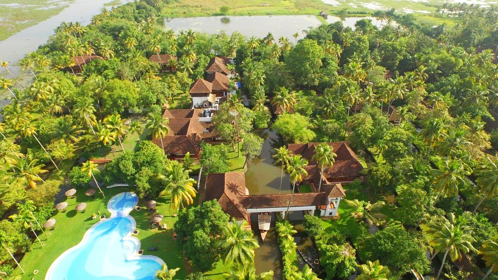 coconut lagoon kumarakom a cgh earth experience