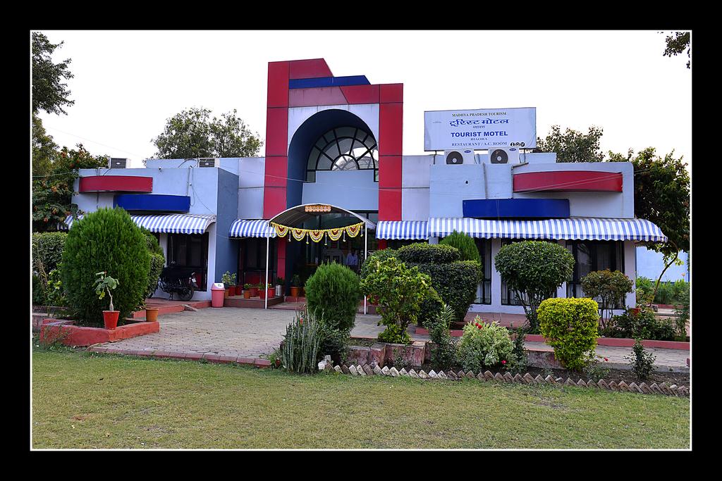 Mpt Tourist Motel Biaora,Talawda,2 star