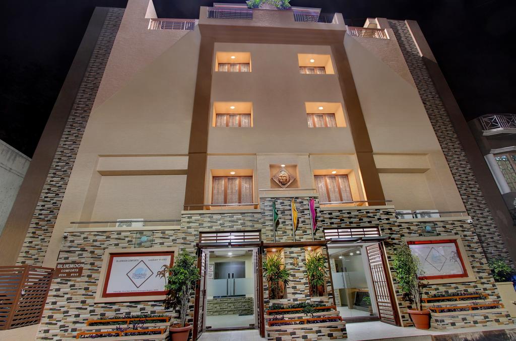 Bluemoon Comforts,Koramangala>>Bengaluru,3 star