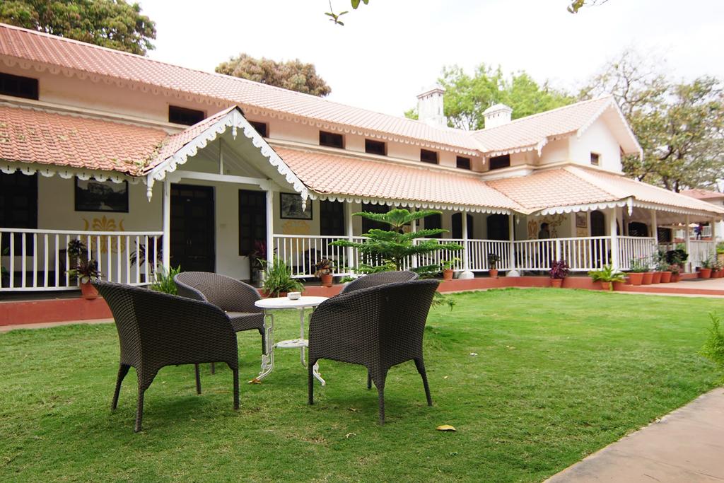 Mpt Karnikar Bungalow, Pachmarhi