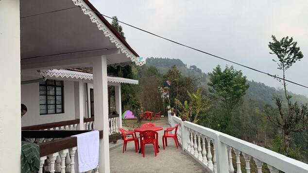 denzong house and restaurant