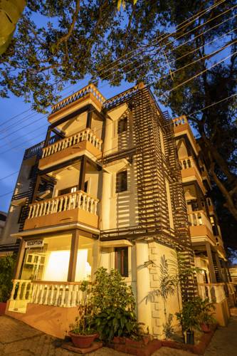 Coco Goa,Baga>>Arpora,3 star