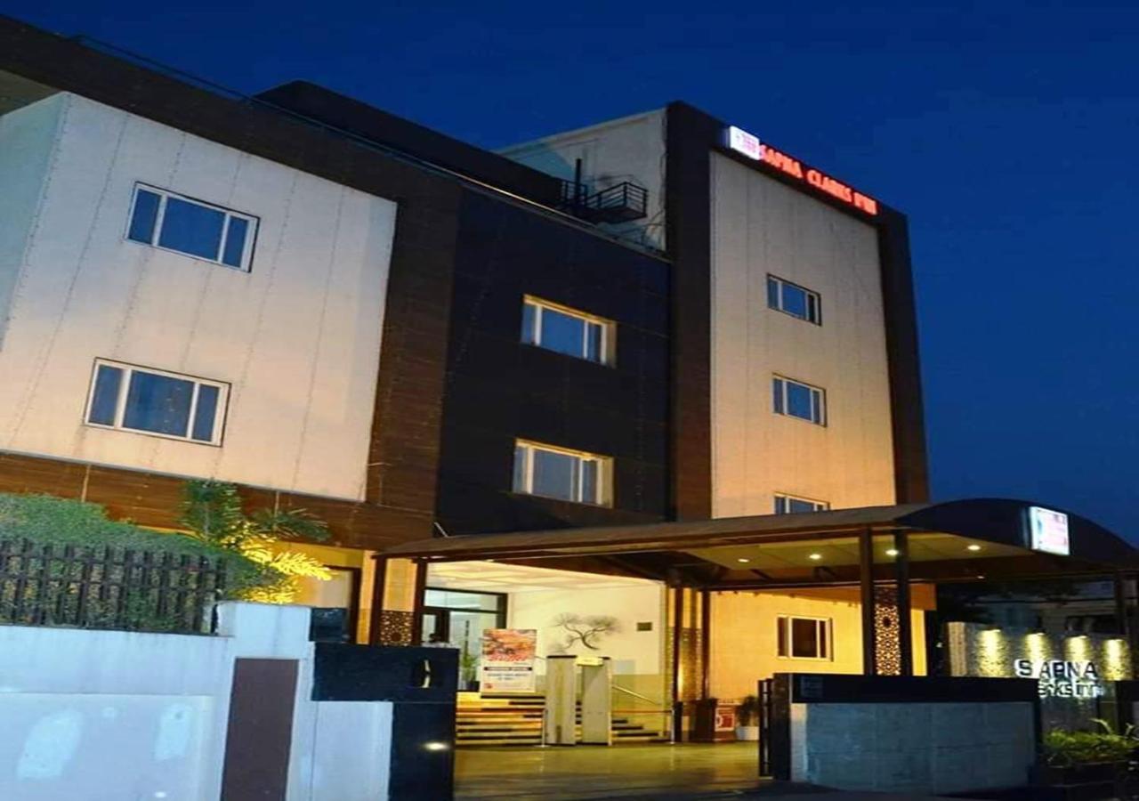 Sapna Clarks Inn - Lucknow